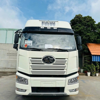 Đầu Kéo FAW J6P 375HP